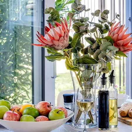 0m² 2 slaapkamer, 1 privé badkamer Appartement in Camps Baai Kaapstad Buitenkant foto